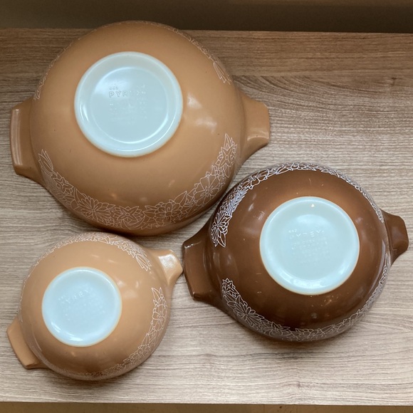 Pyrex woodland set 3 nesting bowls Cinderella shape - Picture 2 of 16